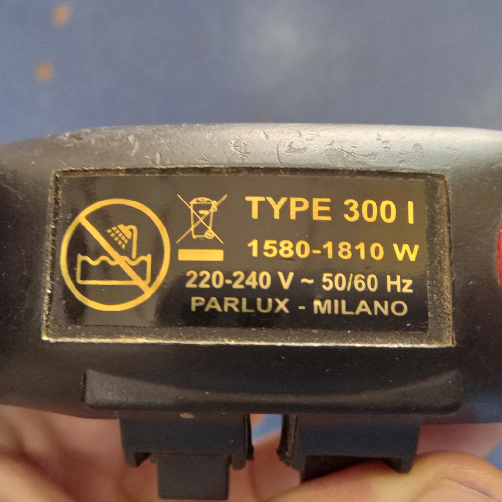 Foto 3 de Secador De Pelo Marca Parlux Modelo Milano Usado En Buen Estado Acc 1pico
