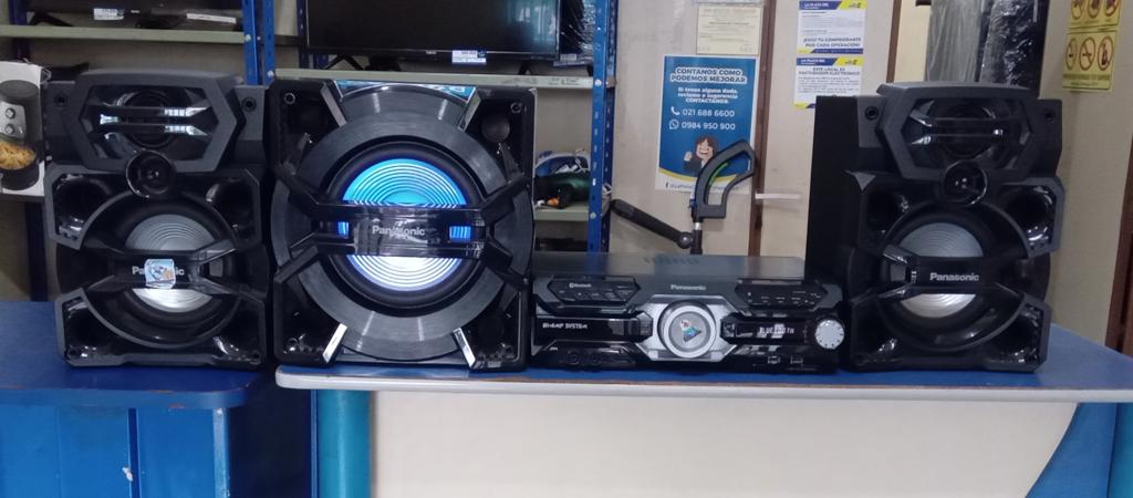 Equipo De Sonido Marca Panasonic Con Control Modelo Sa-Akx930 Usado En Buen Estado Acc ParlantesWoofer