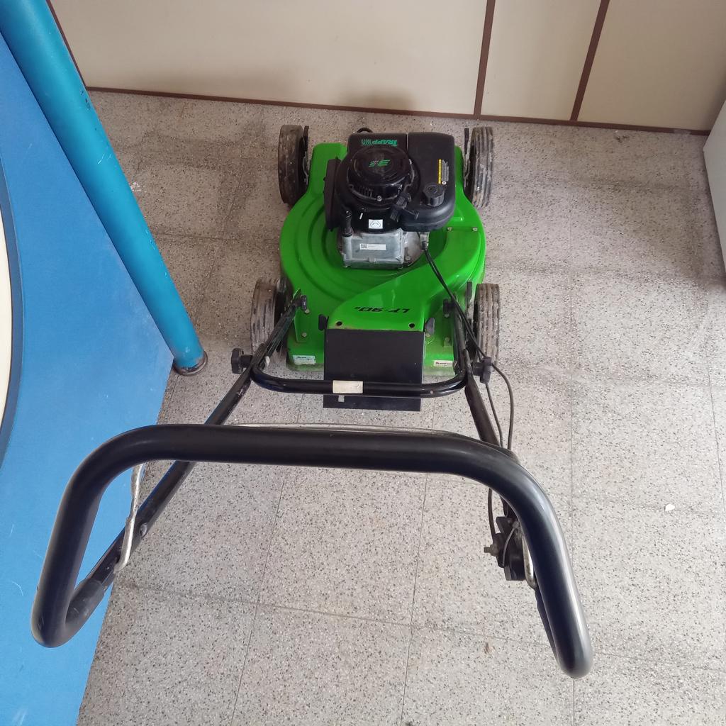 Foto 2 de Cortadora De Cesped Marca Trapp Modelo Lf90g Usado-En-Buen-Estado Acc No Tiene