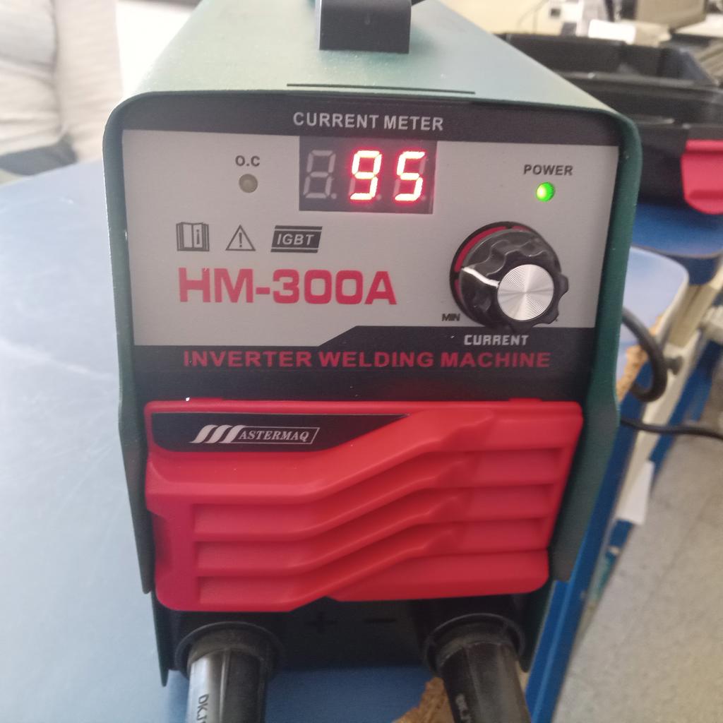 Soldador Marca Mastermaq Modelo Hm-300a Usado En Buen Estado Acc Pinzas Posotivo /Negastivo