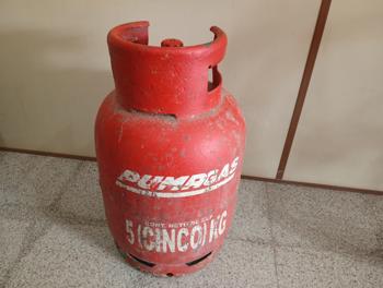 Garrafa Cap 10 Kg. Marca Pumagas Usado En Buen Estado Color Rojo Acc No Tiene