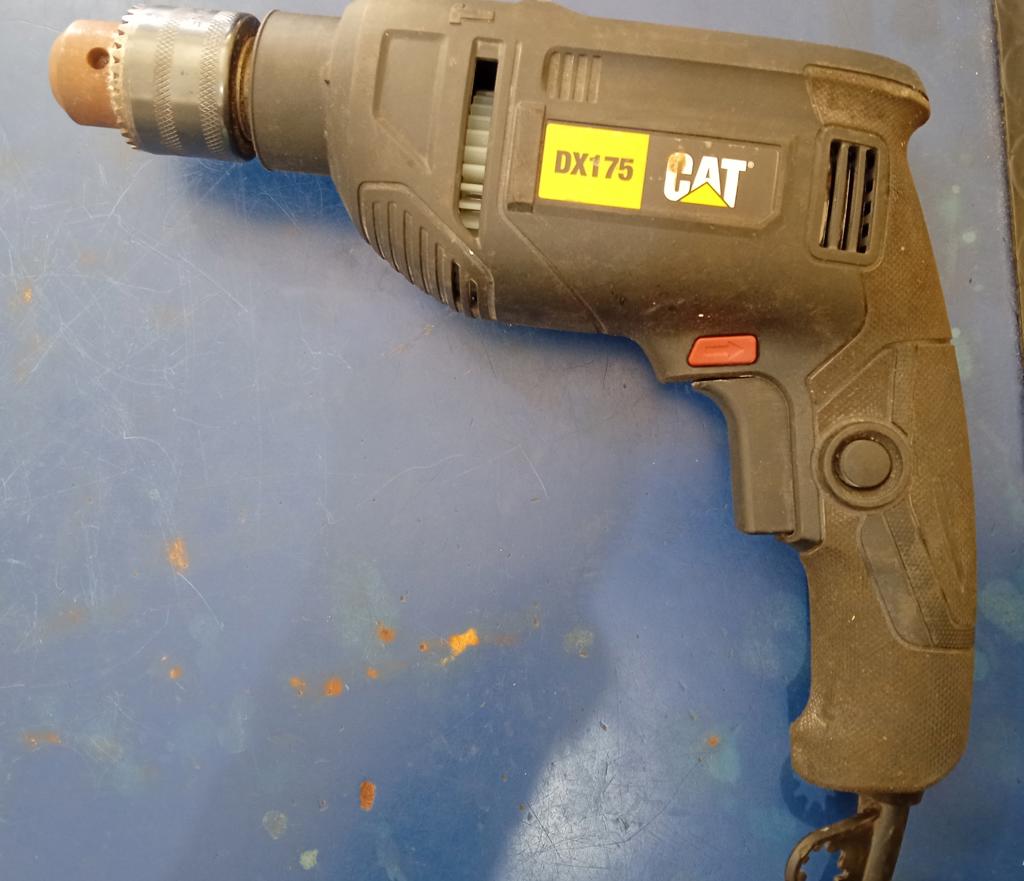 Taladro Marca Cat Modelo Dx175 Usado En Buen Estado Acc No Tiene
