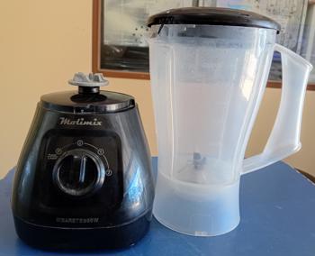 Licuadora Marca Molimix Modelo Ml-850 Velocidades Usado En Buen Estado Acc Jarra De Plástico
