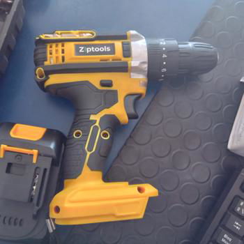 Taladro Marca Ziptools Modelo No Tiene Acc Cargador 2 Baterias13accesorios.