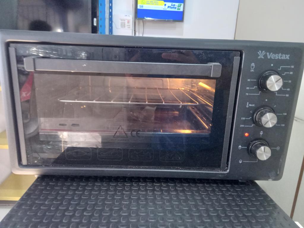 Horno Marca Vestax Litros 48 Modelo 2003 Nro Usado En Buen Estado Acc C/ Bandeja Y Rejilla