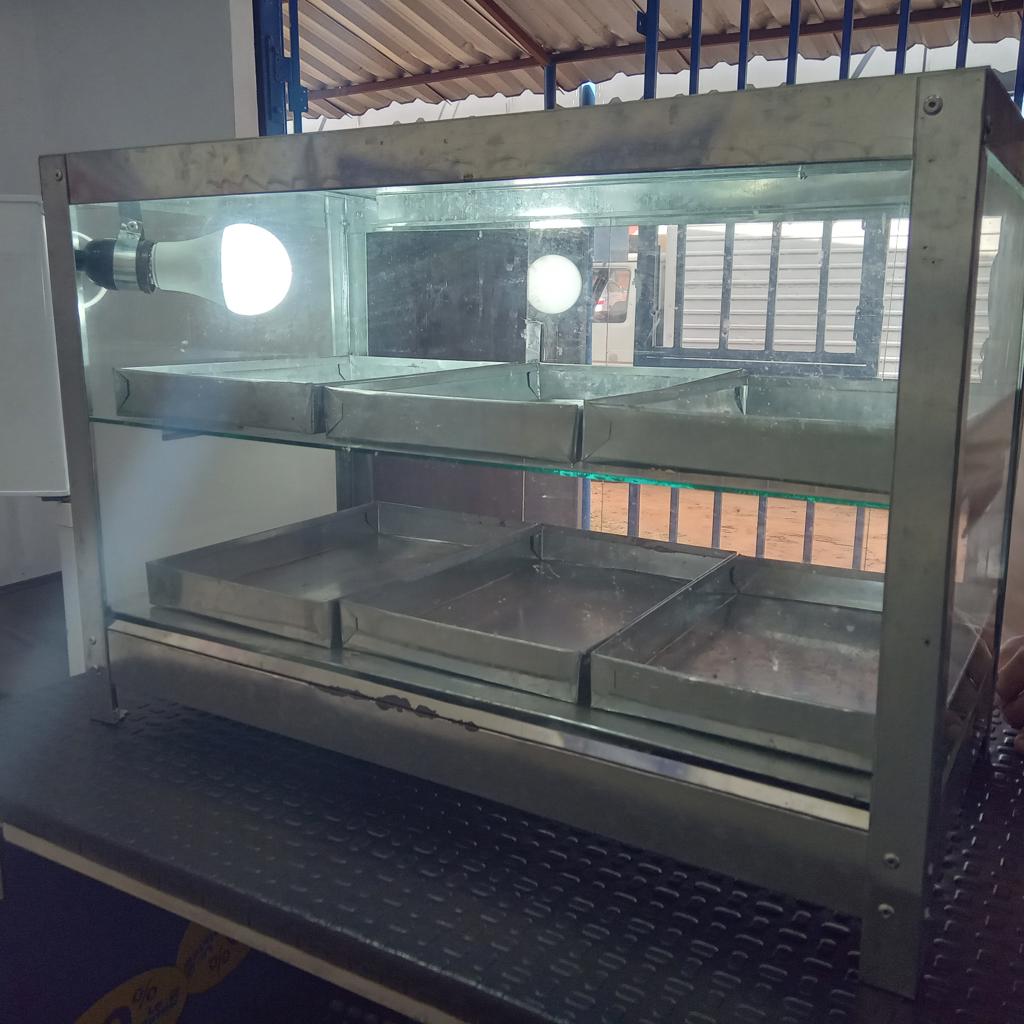 Exhibidor De Alimentos Marca No Tiene Modelo No Tiene Usado En Buen Estado Acc 6 BandejasFoco Led