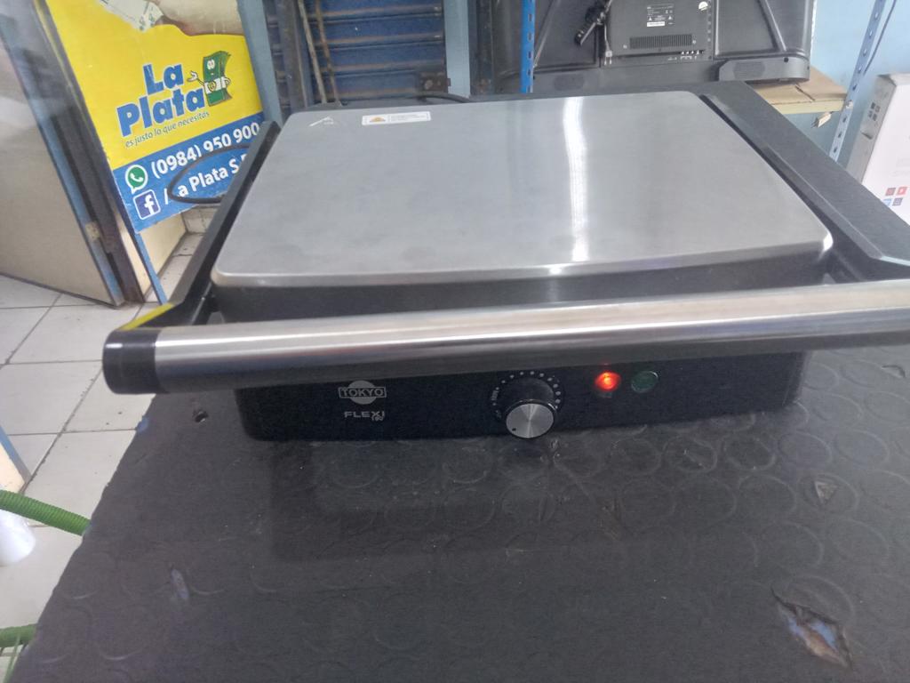 Grill Electrico Marca Tokio Modelo Edtchflexi2 Usado En Buen Estado Acc No Tiene