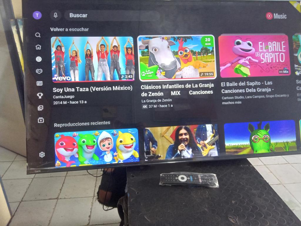 Televisor Led Smart De 50 '' Marca Quanta Modelo Qtwtv50 Con Control Usado En Buen Estado Acc No Tiene