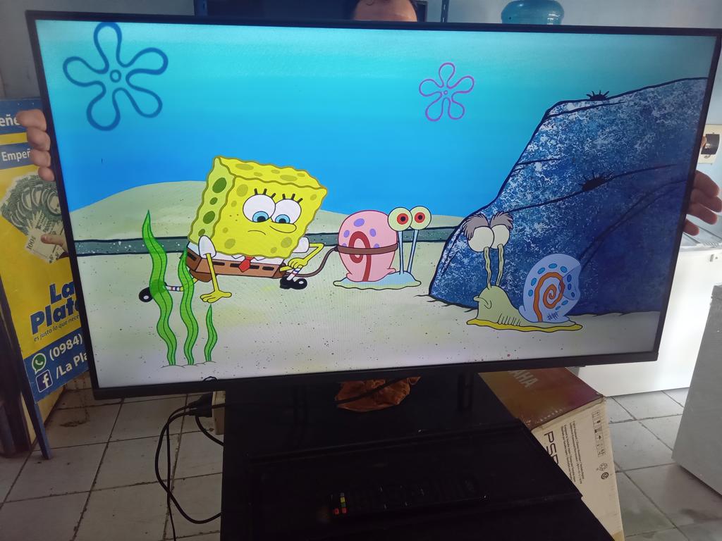 Televisor Led Smart De 40 '' Marca Speed Modelo Stvledk40sdl Con Control Usado En Buen Estado Acc Soporte Para Pared