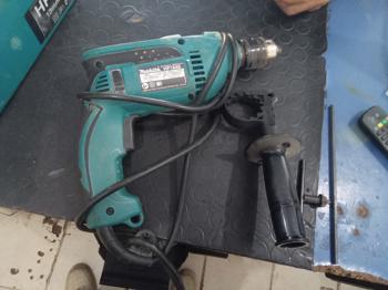 Taladro Marca Makita Modelo Hp 1640 Usado En Buen Estado Acc Llave MadrilMango .Varilla De Alineacion