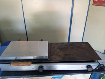 Plancha Hamburguesera Marca Tomasi Modelo Sc9935 Usado En Buen Estado Acc Manguera De Conexión De Garrafa Tapa