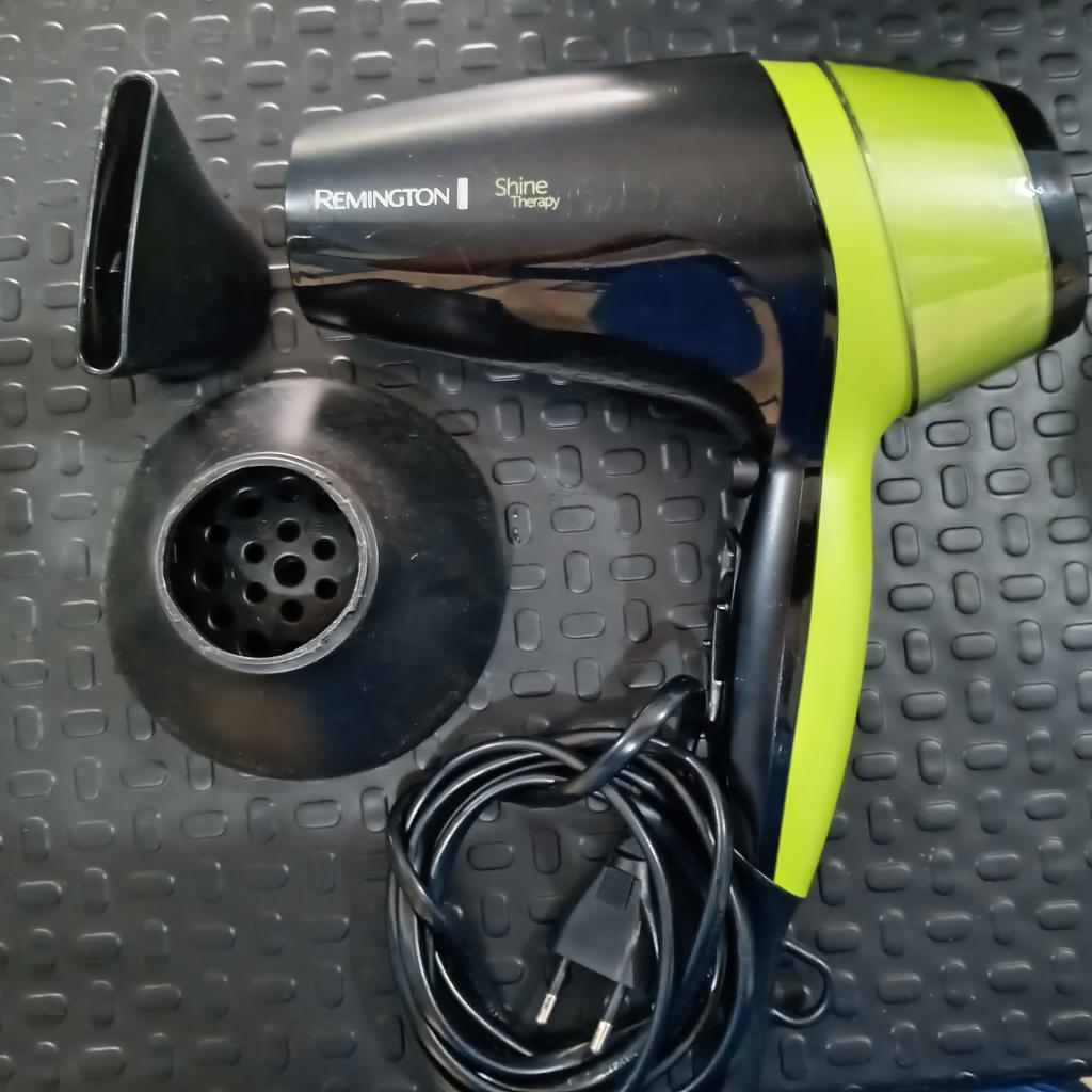 Secador De Pelo Marca Remington Modelo D13a Usado En Buen Estado Acc 1 Pico1 Difusor