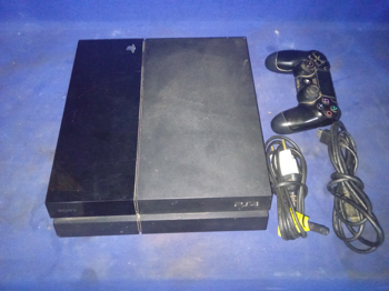 Juego Electronico Ps4 Marca Sony Modelo Cuh-1116b Disco Duro 1.000 Gb Con Control Sin Caja Usado En Buen Estado Acc Cable Hdmi Cable Power