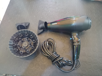 Secador De Pelo Marca Babylisspro Modelo 6300 Usado En Buen Estado Acc 2 Picos 1 Difusor