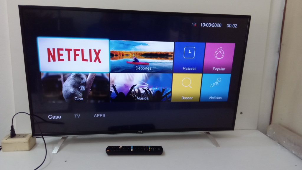 Televisor Led Smart De 43 '' Marca Jam Modelo Ja43fhd218s Con Control Usado En Buen Estado Acc Patitas Flojas
