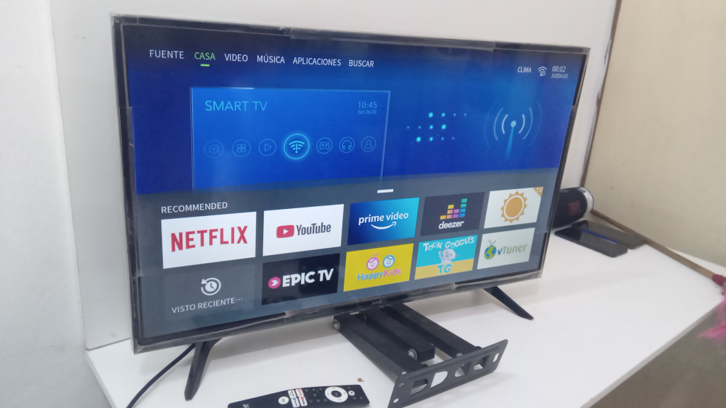 Televisor Led Smart De 32 '' Marca Jam Modelo No Tiene Con Control Usado En Buen Estado Acc Patitas Soporte