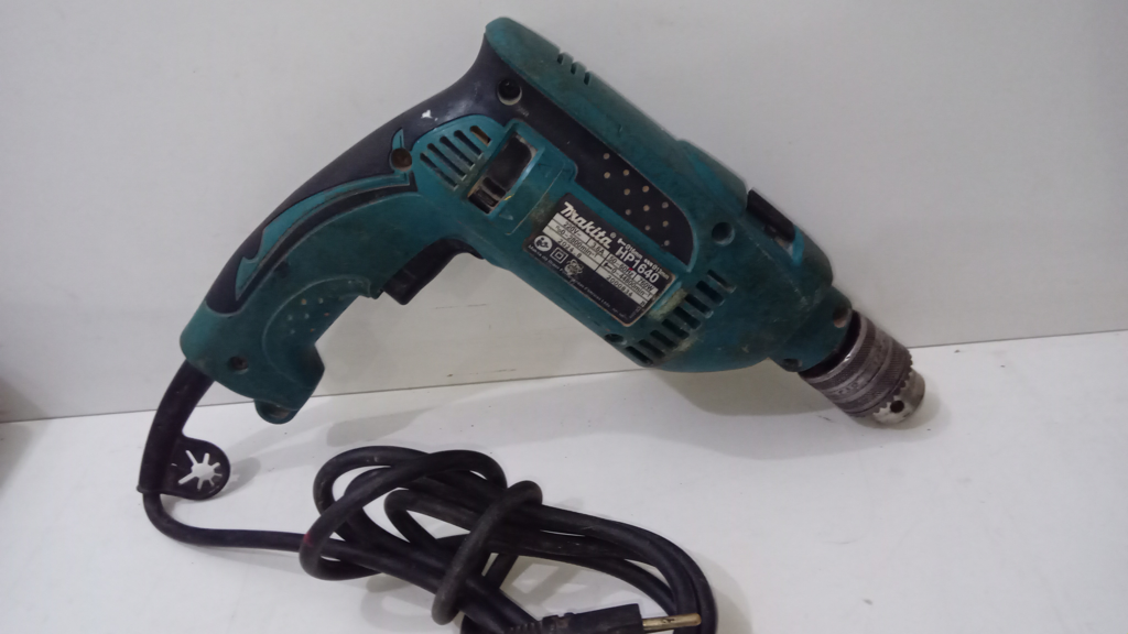 Foto 2 de Taladro Marca Makita Modelo Hp1640 Usado En Buen Estado Acc No Tiene
