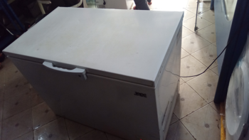 Congeladora / Frezzer Marca Jam Litros 320 Modelo Jams-290c Usado En Buen Estado Acc No Tiene