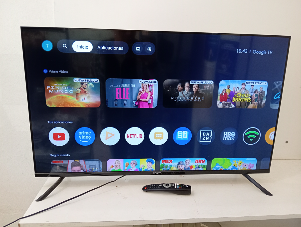 Televisor Led Smart De 43 '' Marca Tokyo Modelo Tvtokff43gtv Con Control Usado En Buen Estado Acc Patitas