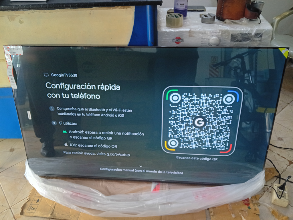 Televisor Led Smart De 65 '' Marca Tokyo Modelo Tvtokle65ka4 Con Control Nuevo Sin Uso Acc Patitas Soporte Tornillos