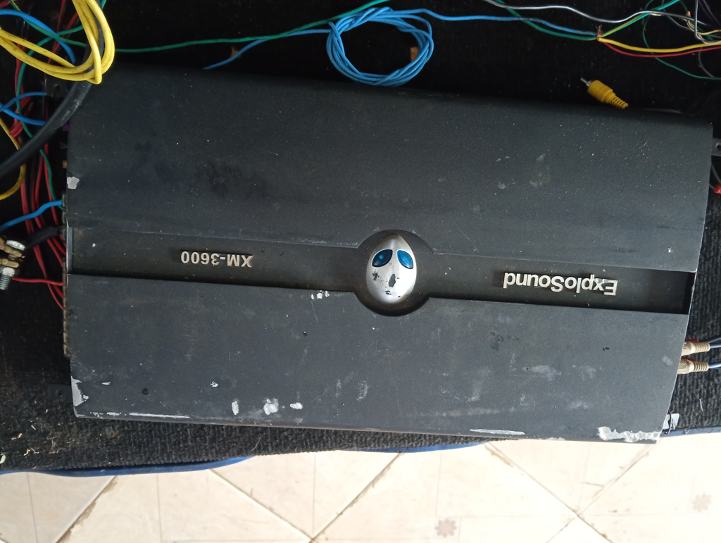 Amplificador De Sonido P/ Automovil Marca Explosound Modelo Xm3600 Usado En Buen Estado Acc No Tiene