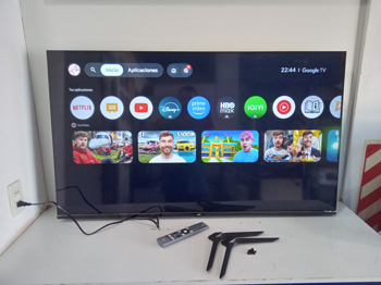 Televisor Led Smart De 50 '' Marca Jvc Modelo Lt-50km548 Con Control Usado En Buen Estado Acc Con Par De PatitasCable Corriente