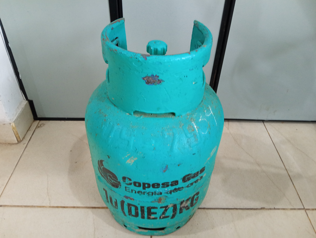 Garrafa Cap 10 Kg. Marca Copesa Gas Usado Con Desgaste Color Verde Claro Acc No Tiene