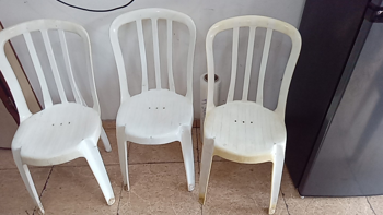 Silla Usado-En-Buen-Estado Color Blanco Acc 3 Sillas