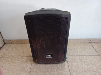 Caja De Sonido Amplificada Marca Jbl Modelo Js-12bt Sin Control Usado Con Desgaste Acc Cable Cte