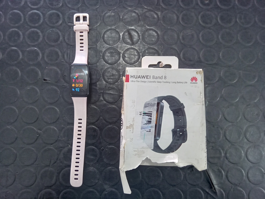 Reloj Para Caballero Marca Huawei Modelo Band 8 Acc Cable CargadorMalla De Goma