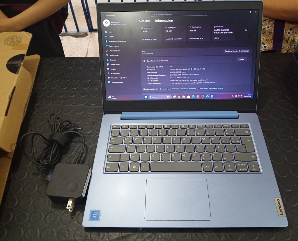 Notebook Marca Lenovo Modelo Ideapad 1 14 Procesador Celeron Memoria Ram 4 Gb Disco Duro 238 Gb Generacion 4 Acc No Tiene