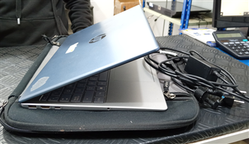 Notebook Marca Hp Modelo 15- Fd0019ns Procesador Core I5 Memoria Ram 16 Gb Disco Duro 954 Gb Generacion 13 Acc Estuche