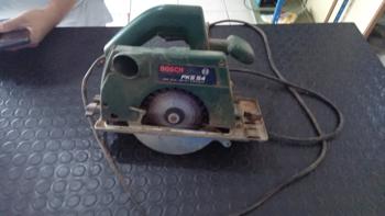 Sierra Tipo Circular Marca Bosch Modelo Pks64 Usado Con Desgaste Acc Disco Protector