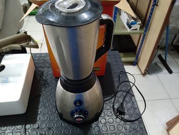 Licuadora Marca Tokyo Modelo Edtllici5vn Velocidades Usado Con Desgaste Acc Jarra De AluminioTapa De Plastico