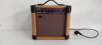 Amplificador De Sonido P/ Guitarra Marca Egletone Modelo Barrow 10w Usado En Buen Estado Acc No Tiene