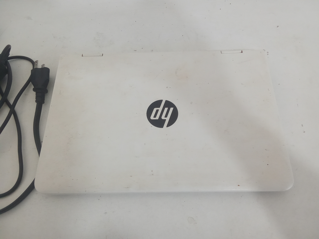Foto 2 de Notebook Marca Hp Modelo Rtl8723be Procesador Celeron Memoria Ram 4 Gb Disco Duro 500 Gb Generacion 3 Acc MouseCargador