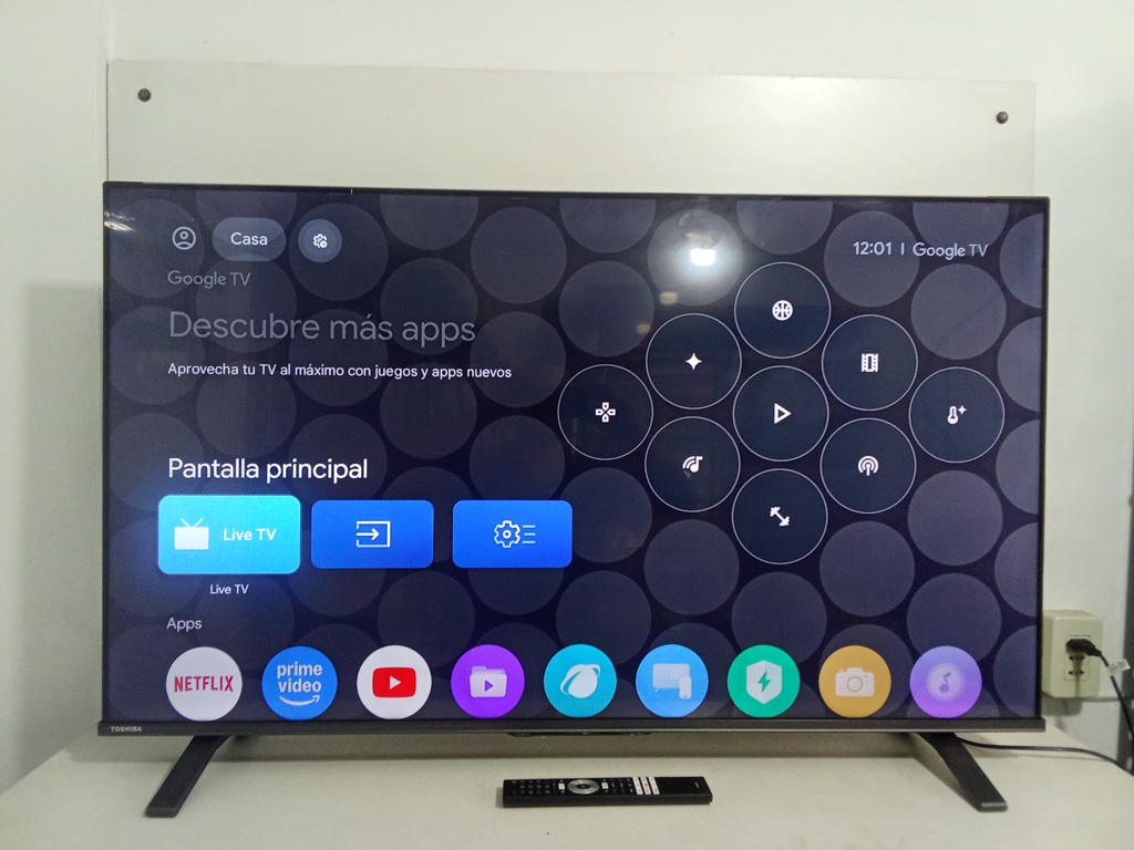 Televisor Led Smart De 50 '' Marca Toshiba Modelo 50c450ns Con Control Usado En Buen Estado Acc PatitasUsb Hdmi