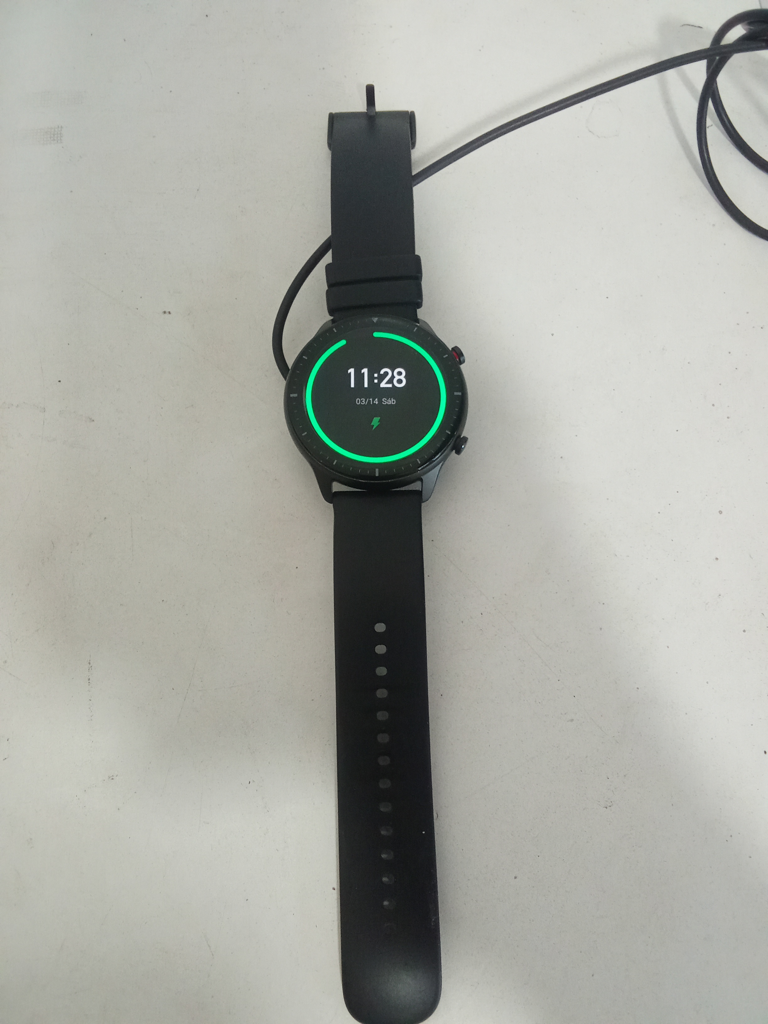 Reloj Para Caballero Marca Amazfit Modelo C1952 Usado En Buen Estado Acc Cargador
