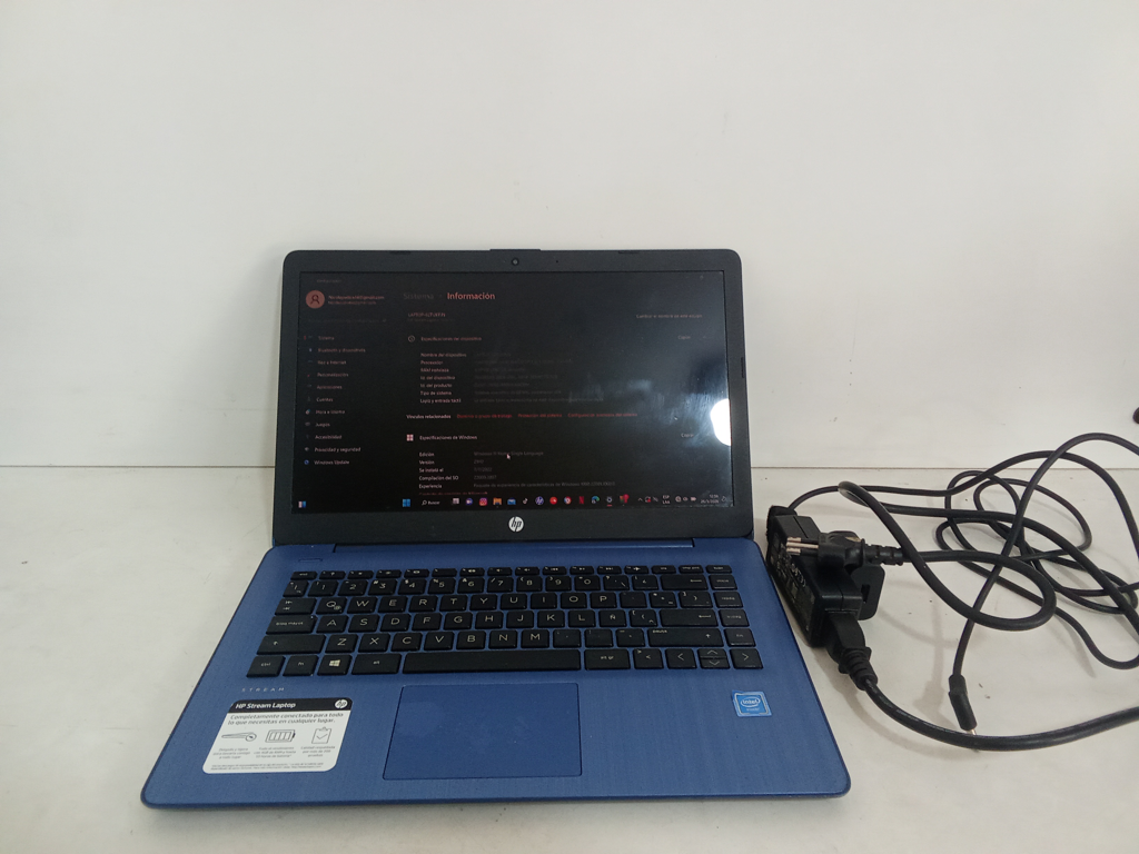 Notebook Marca Hp Modelo 14-Ax100la Procesador Celeron Memoria Ram 4 Gb Disco Duro 60 Gb Generacion 4 Acc CargadorUsbHdmi
