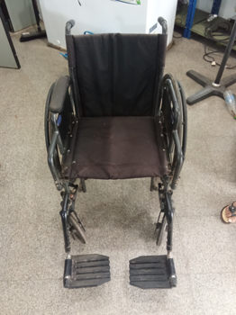 Silla De Ruedas Marca Invacare Modelo No Tiene Usado En Buen Estado Acc Posas PieFrenos