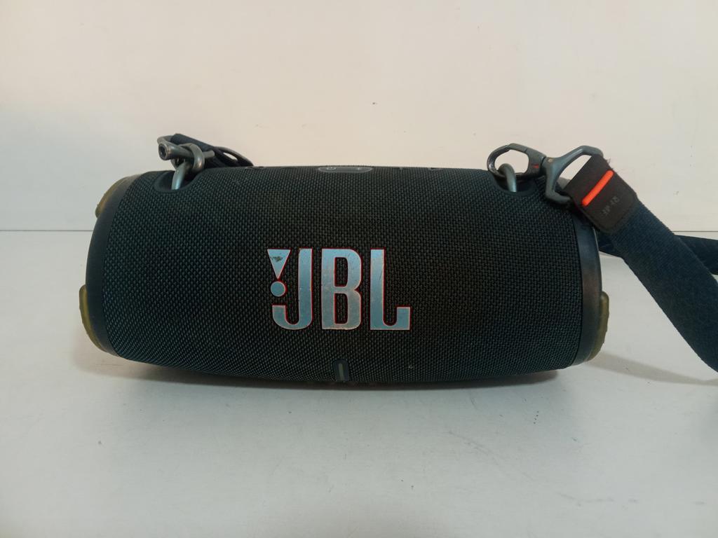 Speaker Potencia Watts No Tiene Marca Jbl Sin Control Modelo Xtreme 3 Usado En Buen Estado Sin Caja Acc No Tiene