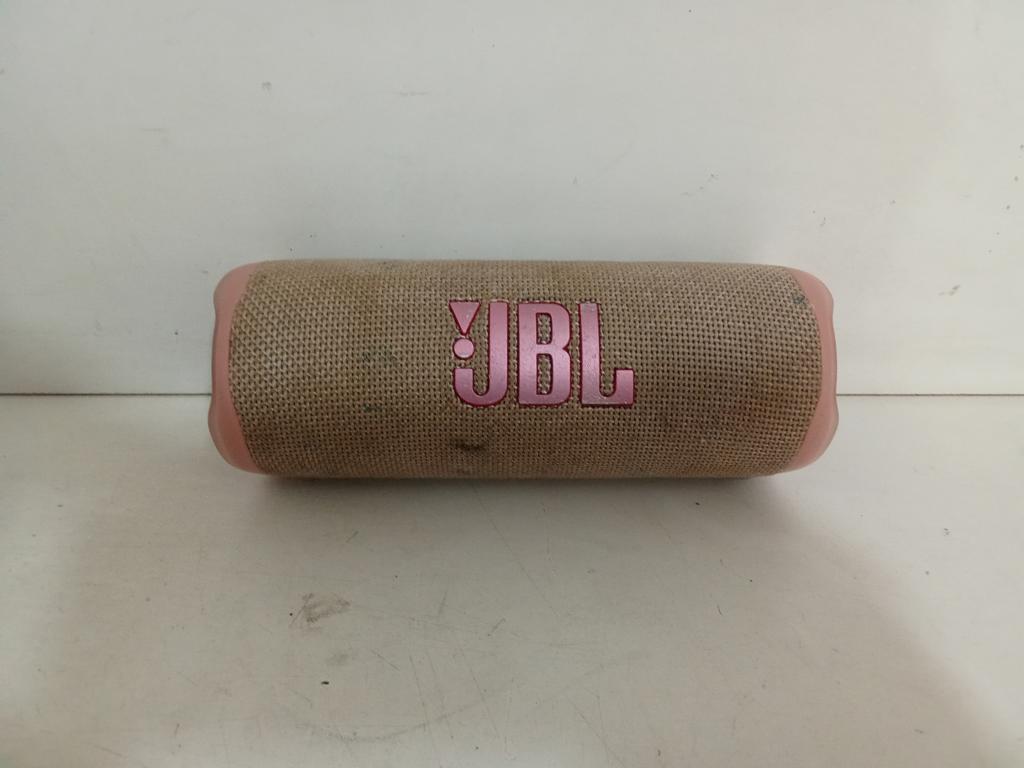 Speaker Potencia Watts No Tiene Marca Jbl Sin Control Modelo Flip 6 Usado Con Desgaste Sin Caja Acc No Tiene