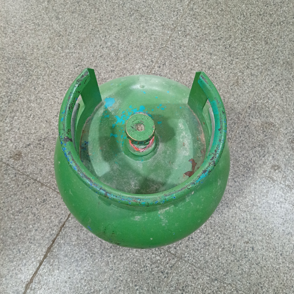 Garrafa Cap 10 Kg. Marca Gas Total Usado En Buen Estado Color Verde Acc No Tiene