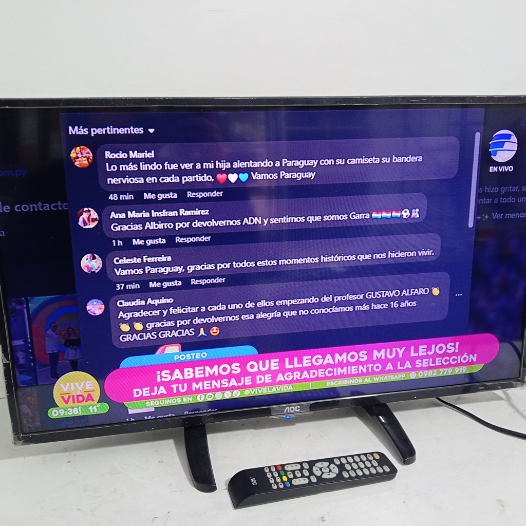 Televisor Led Convencional De 32 '' Marca Aoc Modelo Le32m3370 Usado En Buen Estado Con Control Sin Caja Acc Patitas