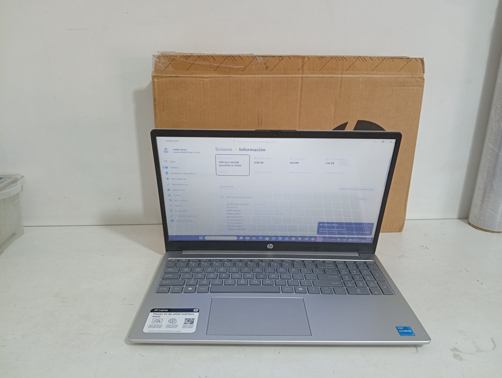 Notebook Marca Hp Modelo 15-Fd0123dx Procesador I3 Memoria Ram 8 Gb Disco Duro 250 Gb Generacion 13 Acc No Tiene
