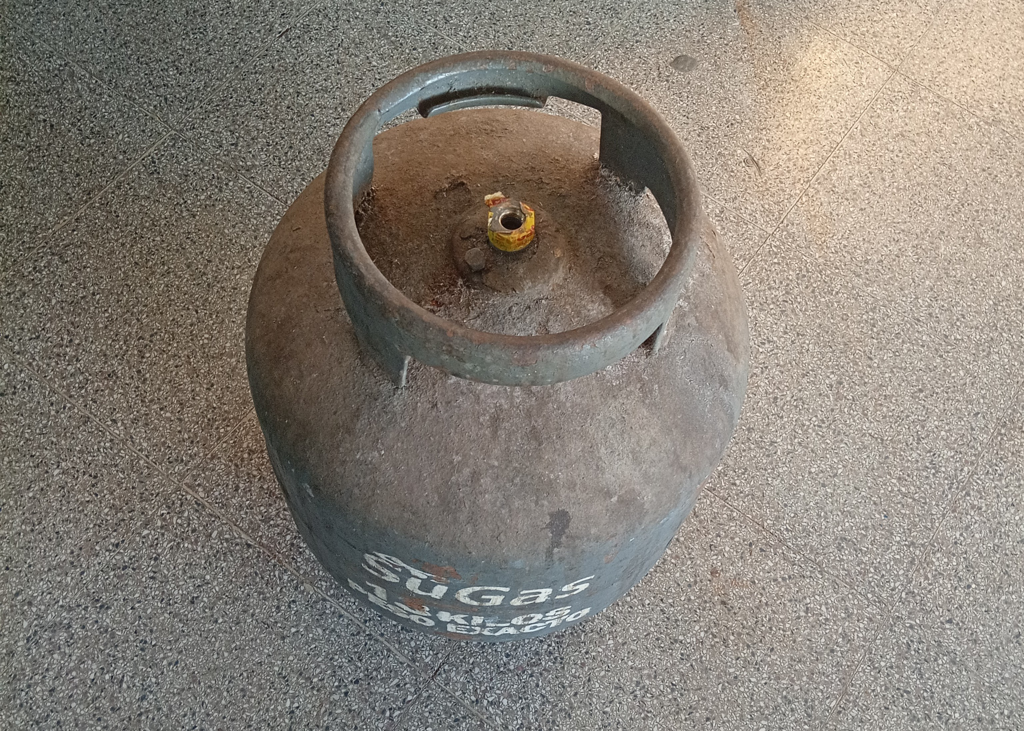 Garrafa Cap 13 Kg. Marca Su Gas Usado En Buen Estado Color Gris Acc No Tiene