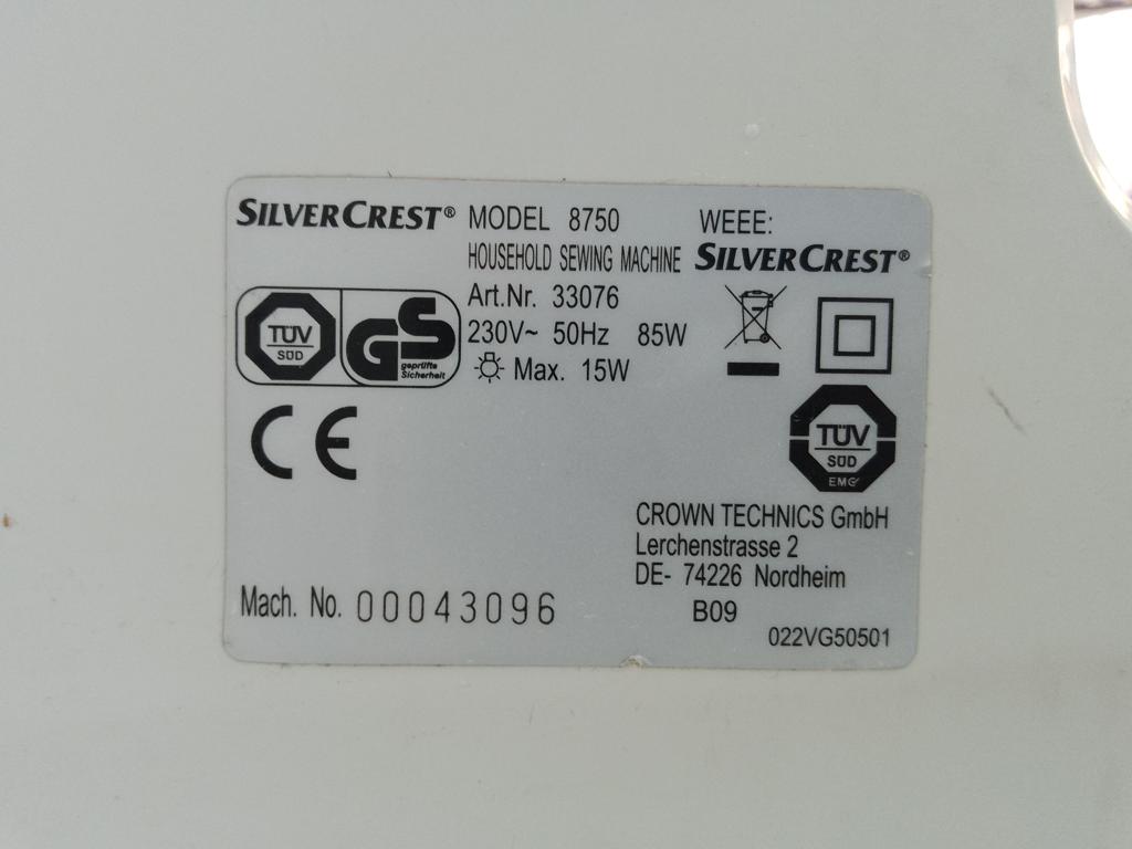 Foto 3 de Maquina De Coser Familiar Marca Silvercrest Modelo 8750 Usado En Buen Estado Acc C/PedalC/Luz