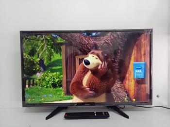 Televisor Led Smart De 32 '' Marca Tokyo Modelo Tvtoksf32sm-N Con Control Usado En Buen Estado Acc C/2 Patitas De PedestalC/Entrada UsbC/Entrada Hdmi