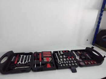 Caja De Herramientas Marca No Tiene Modelo No Tiene Usado En Buen Estado Acc: C/Varios Accesorios Comentario: Con Estuche Tipo Maletin