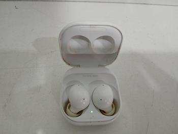 Auricular Marca Samsung-Buds-2 Modelo Smr177ear Usado-Con-Desgaste Con No Tiene Acc C/Cargador